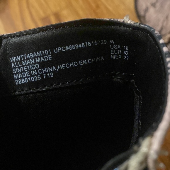 Snake skin boots - Picture 3 of 3